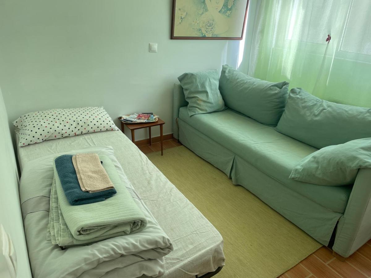 Room Near Athens Airport & Pallini Metro & Bus Station Exterior foto